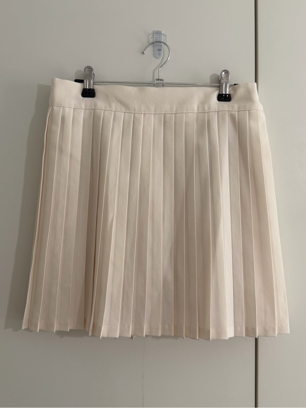THE SHEW Cream Pleated High Waisted Mini Skort - Free Size K-Fashion
